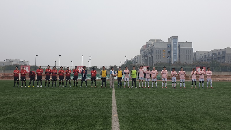 09a47ff24d434678afa26f92294cd844.jpg 比赛中外员工合影.jpg