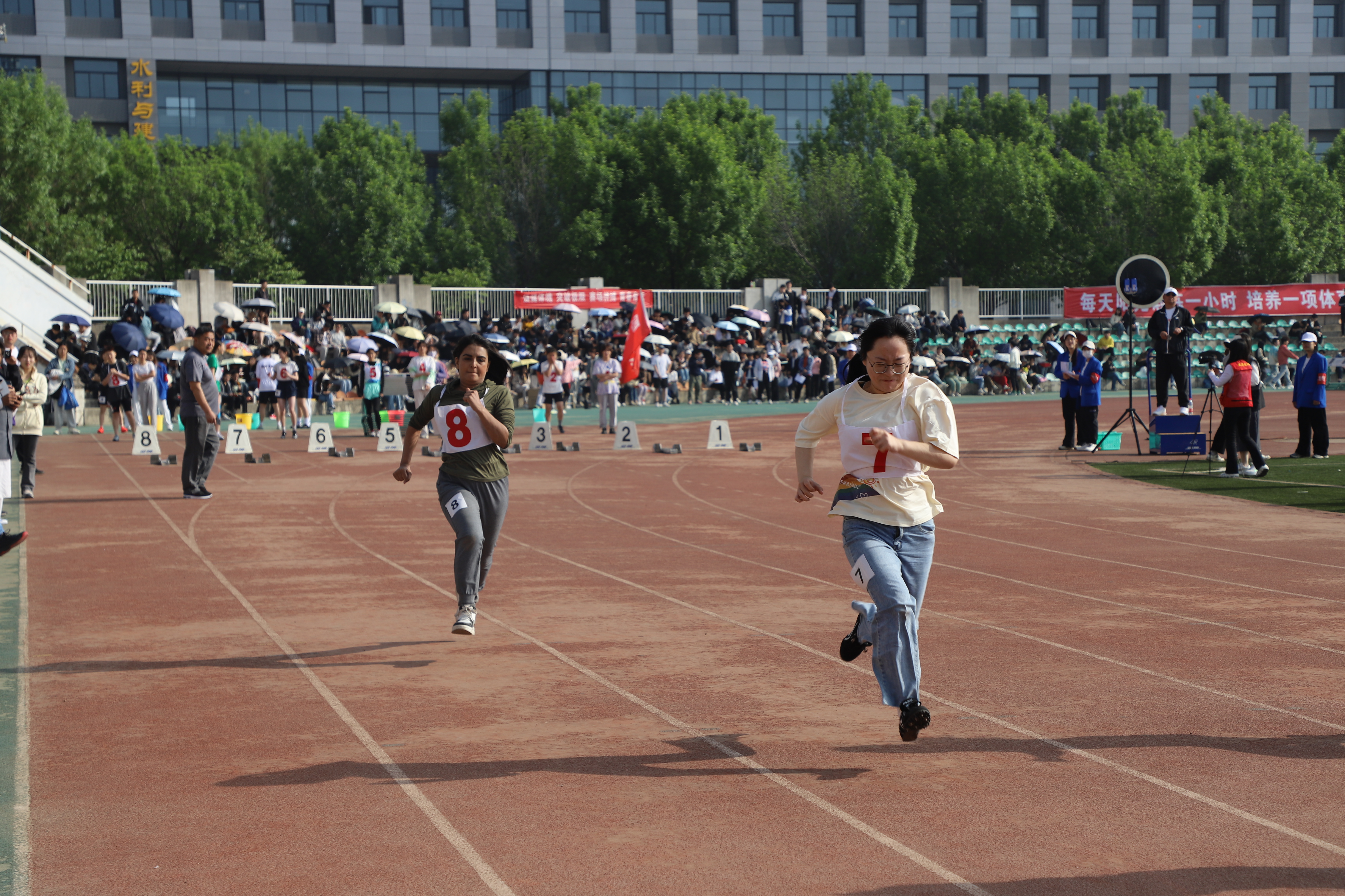 cebf6cb6c4ab4eee999893ab57a7c856.jpg cebf6cb6c4ab4eee999893ab57a7c856.jpg